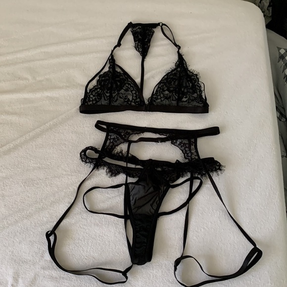 NWOT Black Lace Lingerie - Picture 4 of 7